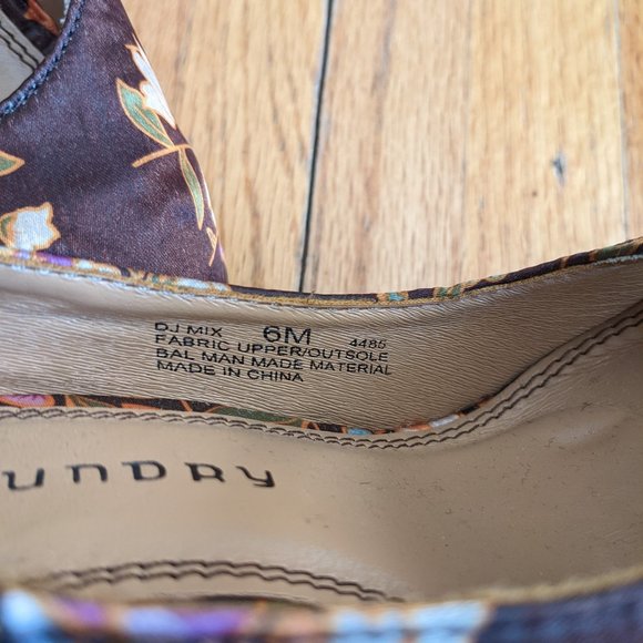 Chinese Laundry Floral Espadrilles - Picture 7 of 8